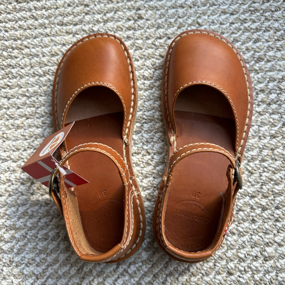 Duckfeet Mols size 39, new and unworn